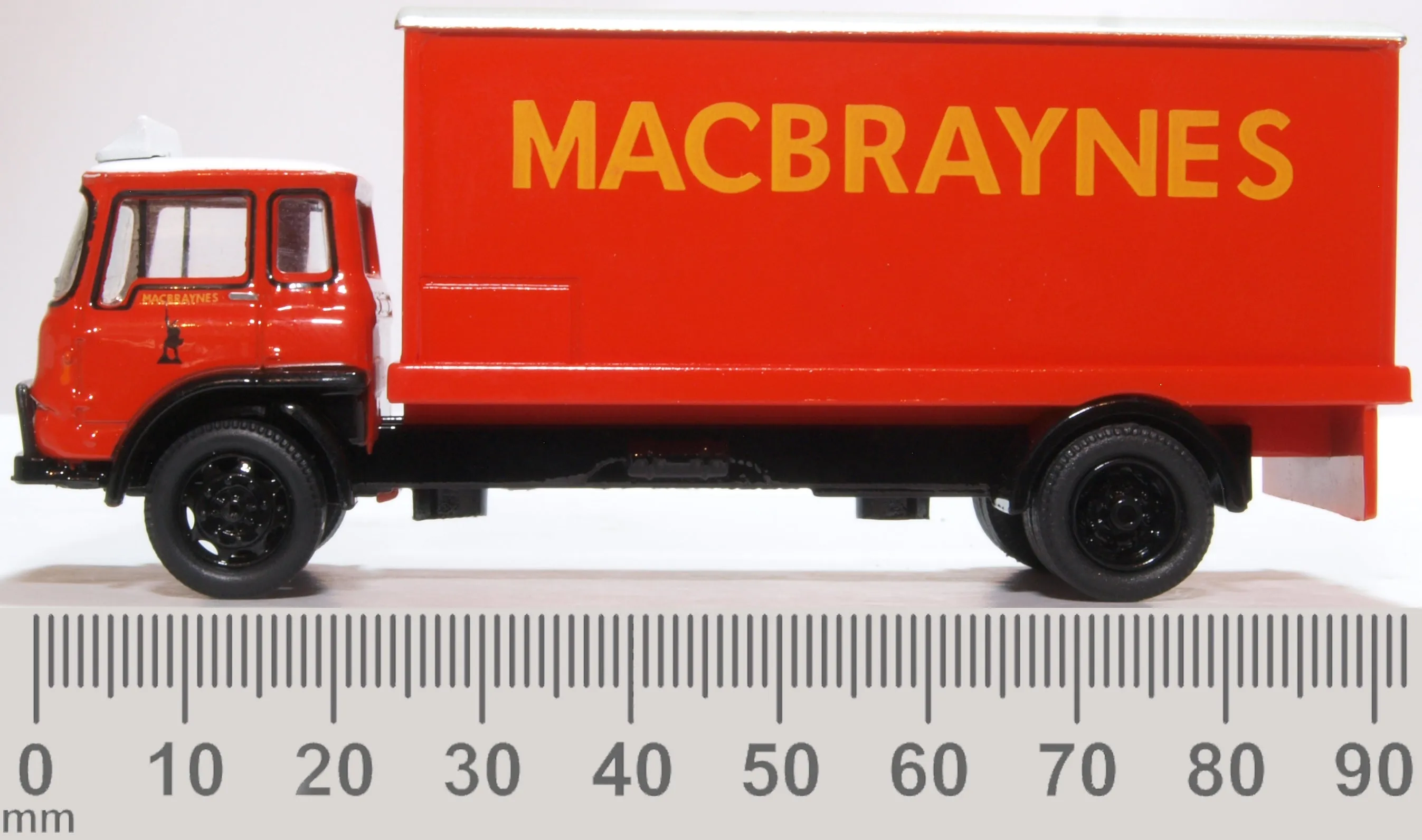 Oxford Diecast Bedford TK Box Van Macbraynes