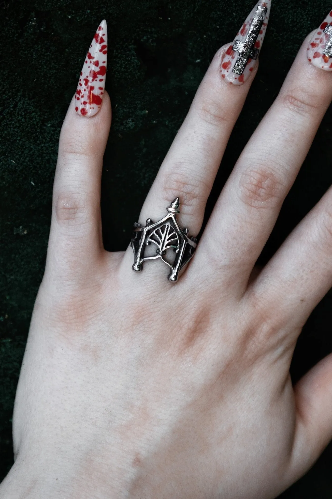 Sacred Arches Ring